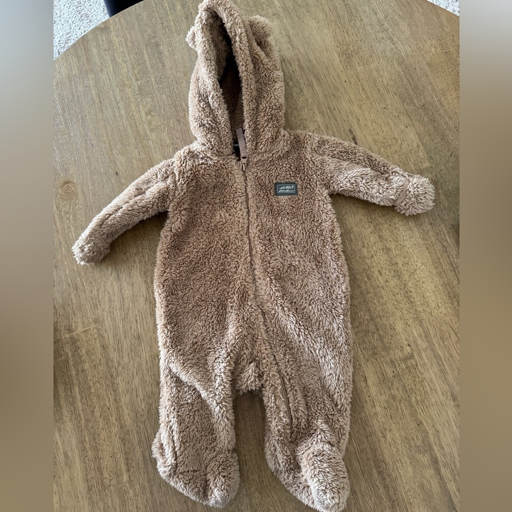 Eddie Bauer Baby Fleece Bear Suit 0-3 months​​